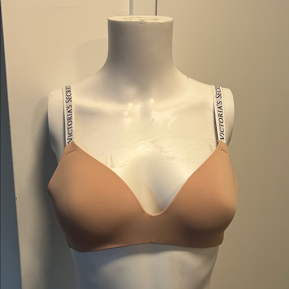 Victoria's Secret Nude Wireless Bra
